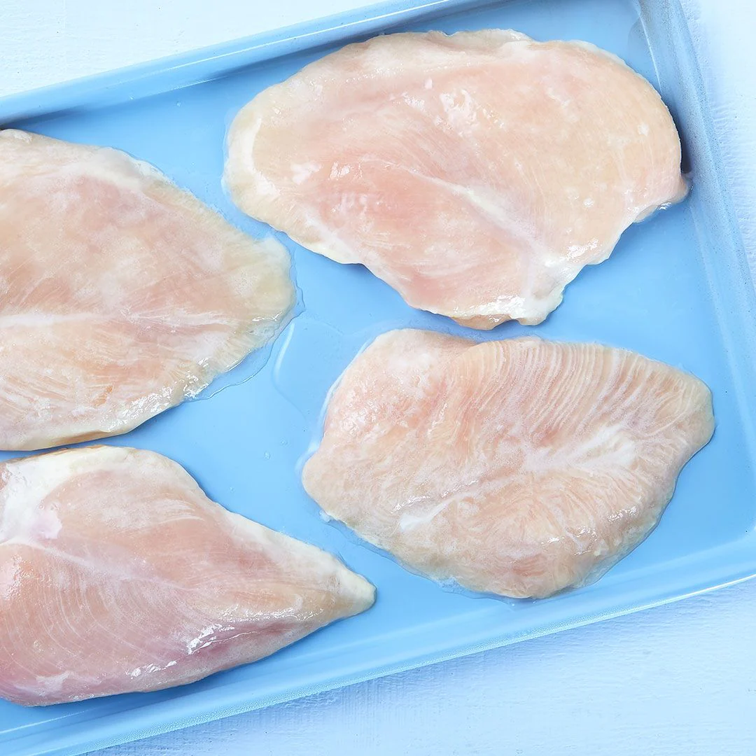 Olymel - Boneless Chicken Breasts - Seasoned - Skinless - 4Kg - Image 2